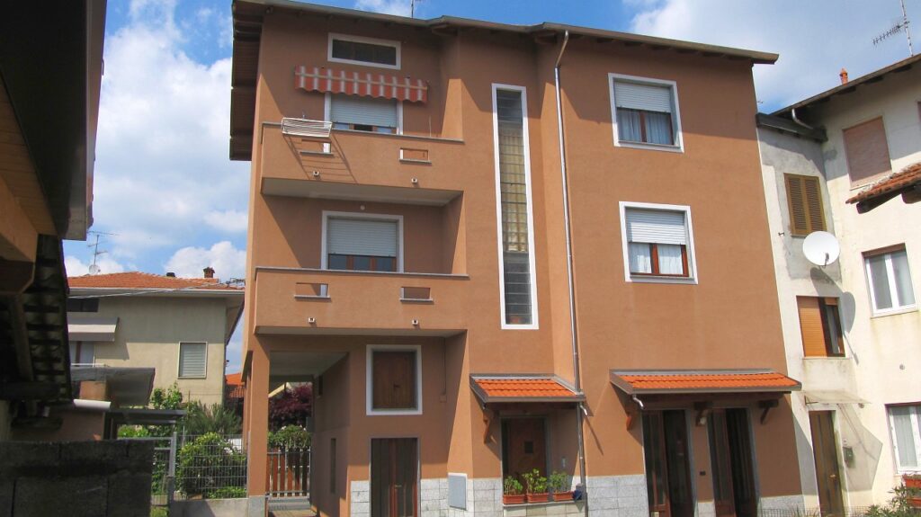 Rif.2212 – Casa in vendita a Borgomanero (NO)