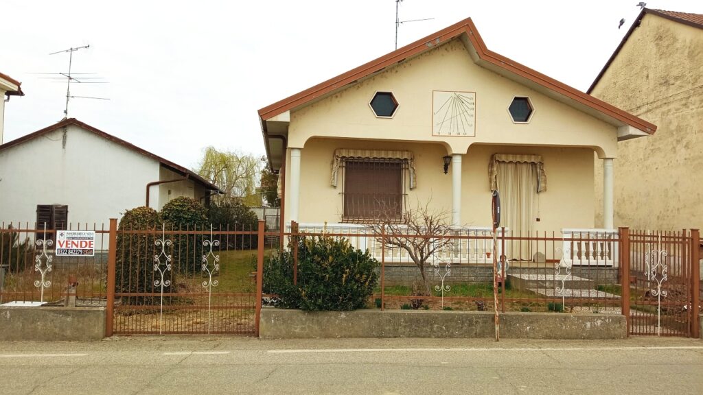 Rif.636 – Casa indipendente a Villarboit (VC)